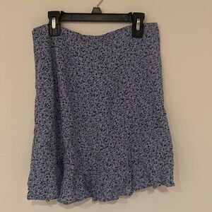 blue and black floral mini skirt